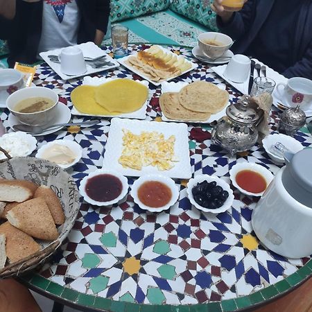 Riad Fes Colors & Spa - Family Lodging ภายนอก รูปภาพ