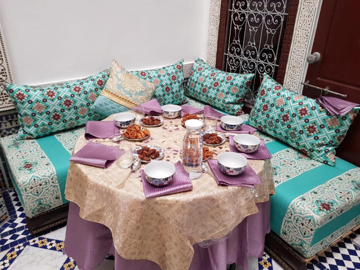 Riad Fes Colors & Spa - Family Lodging ภายนอก รูปภาพ