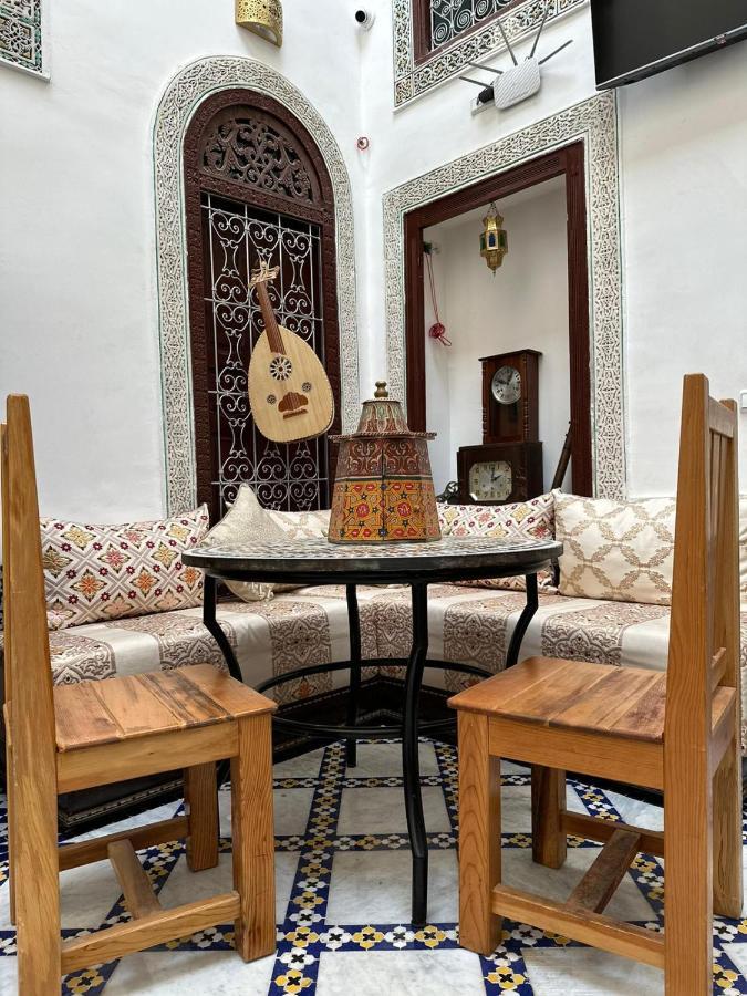 Riad Fes Colors & Spa - Family Lodging ภายนอก รูปภาพ