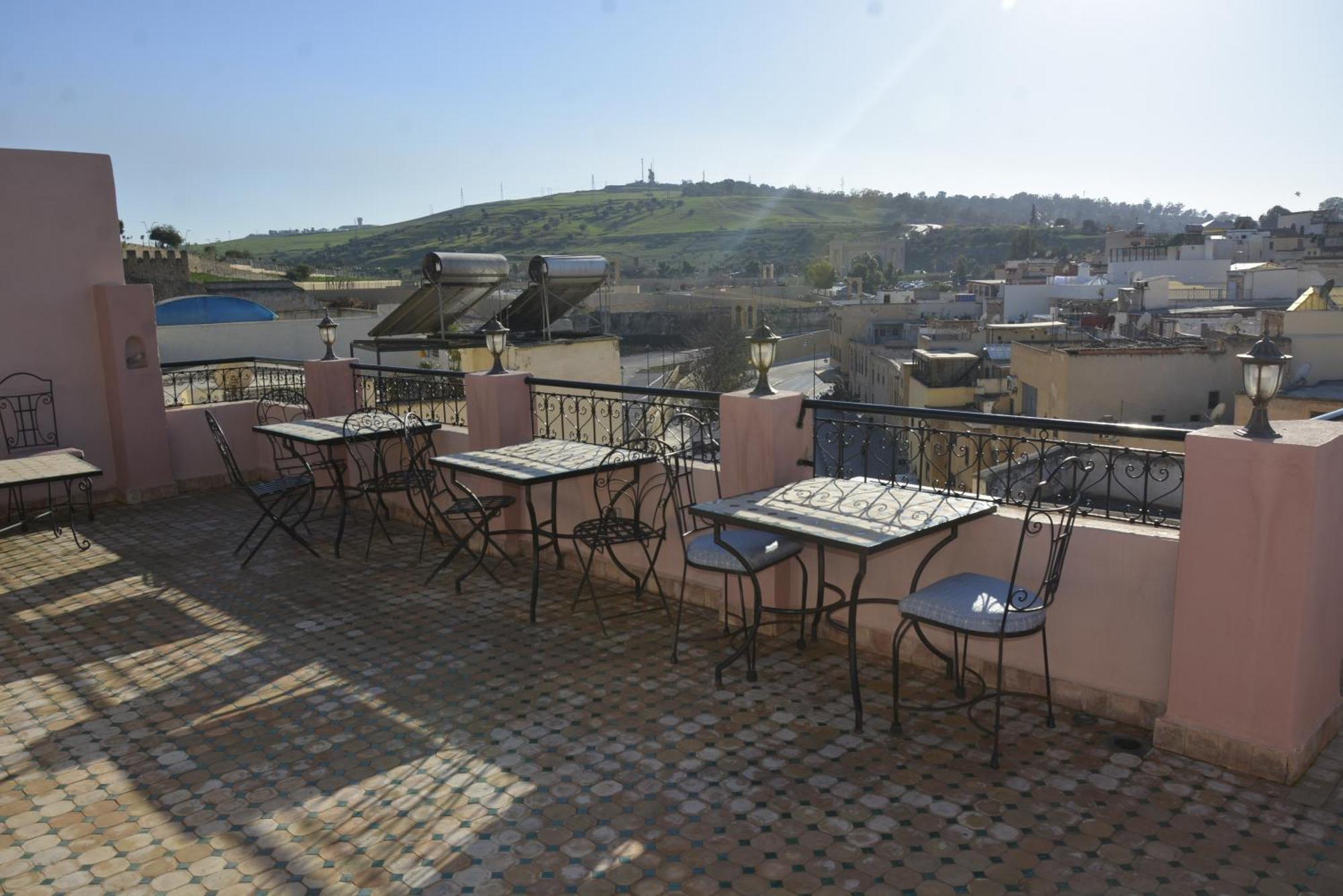 Riad Fes Colors & Spa - Family Lodging ภายนอก รูปภาพ