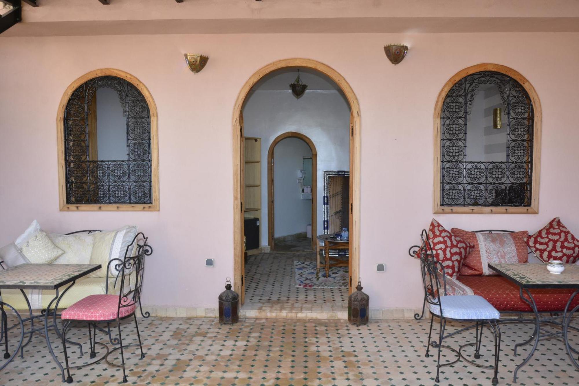 Riad Fes Colors & Spa - Family Lodging ภายนอก รูปภาพ