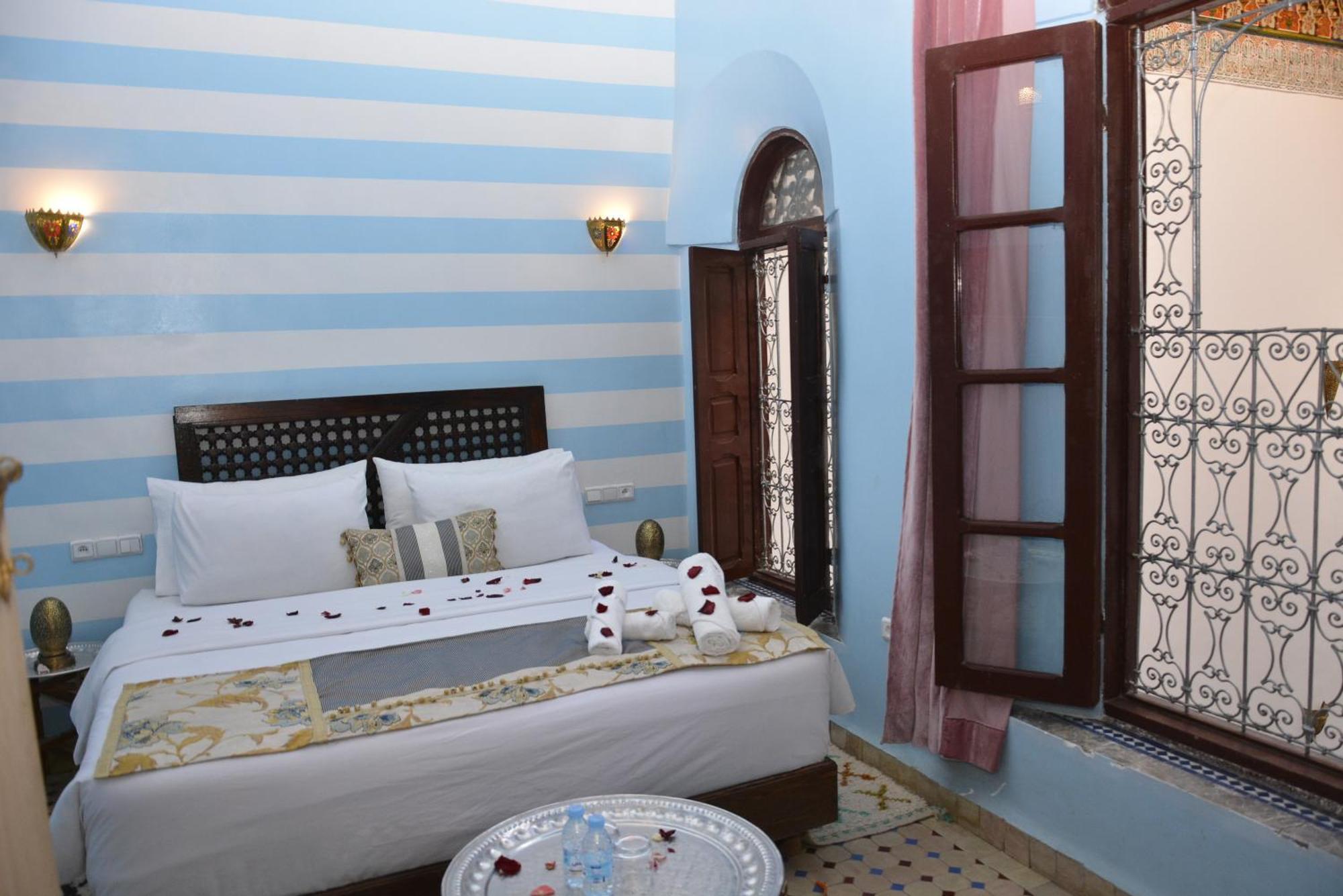 Riad Fes Colors & Spa - Family Lodging ภายนอก รูปภาพ