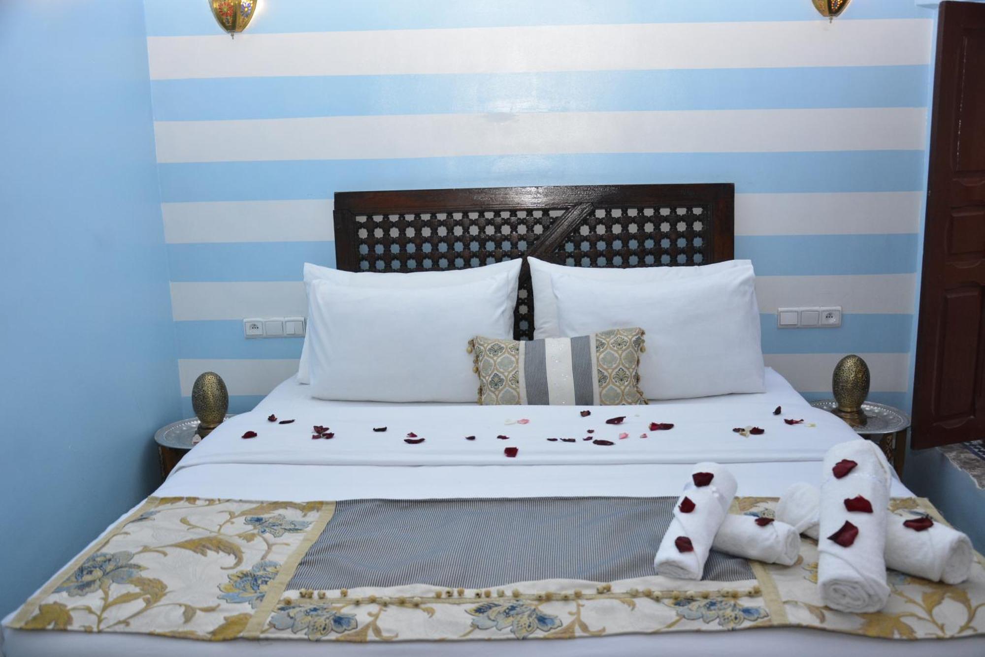 Riad Fes Colors & Spa - Family Lodging ภายนอก รูปภาพ
