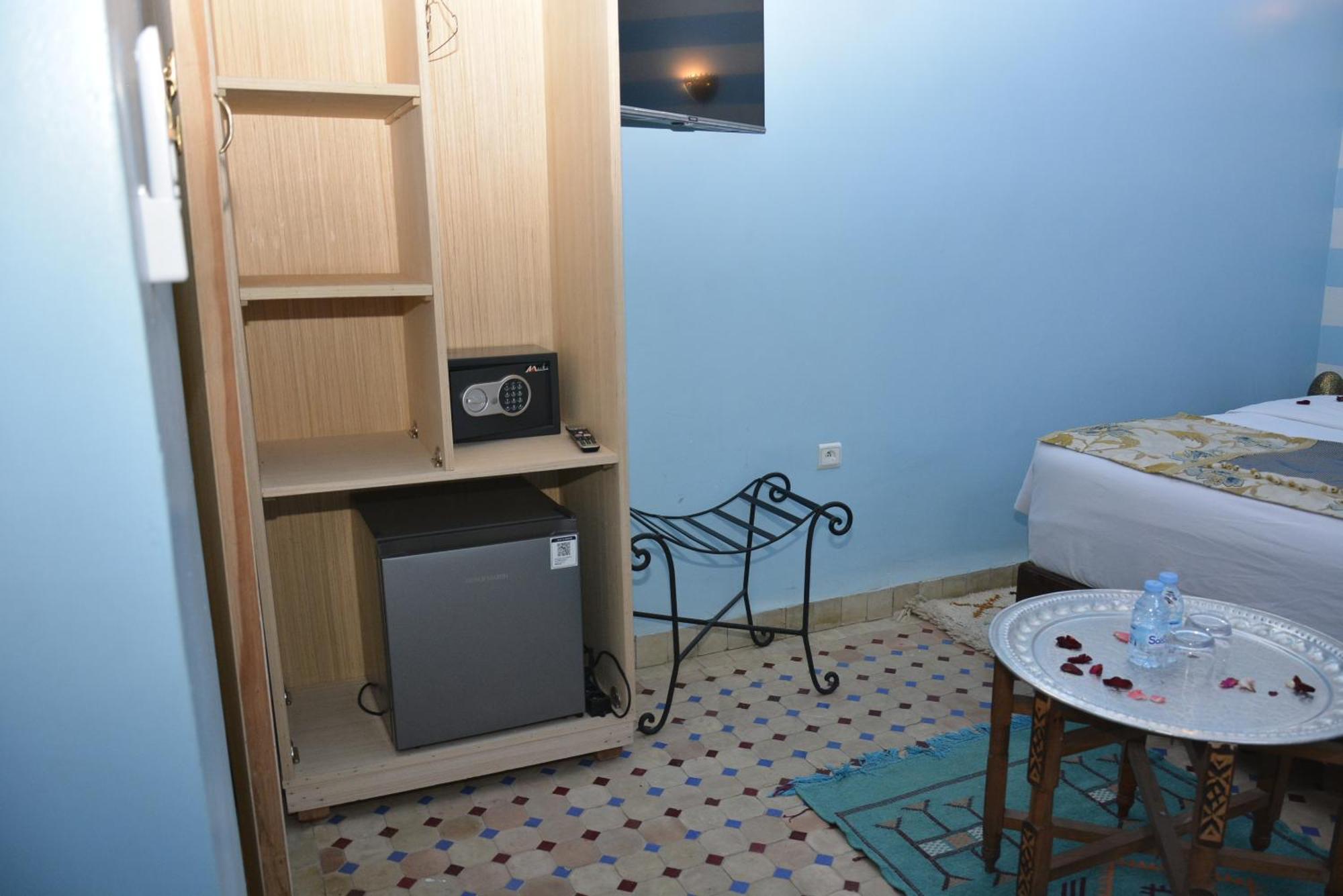 Riad Fes Colors & Spa - Family Lodging ภายนอก รูปภาพ