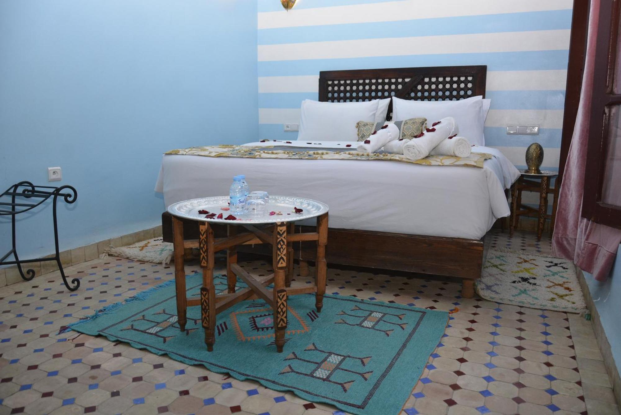 Riad Fes Colors & Spa - Family Lodging ภายนอก รูปภาพ