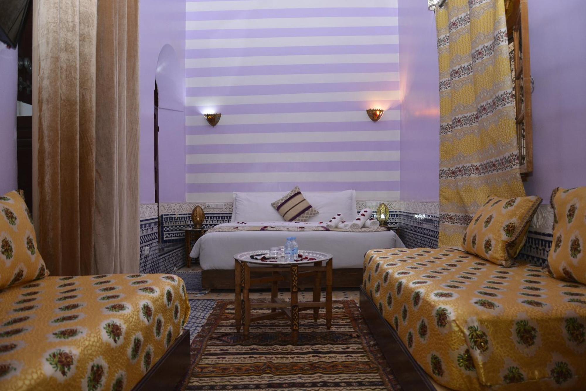 Riad Fes Colors & Spa - Family Lodging ภายนอก รูปภาพ