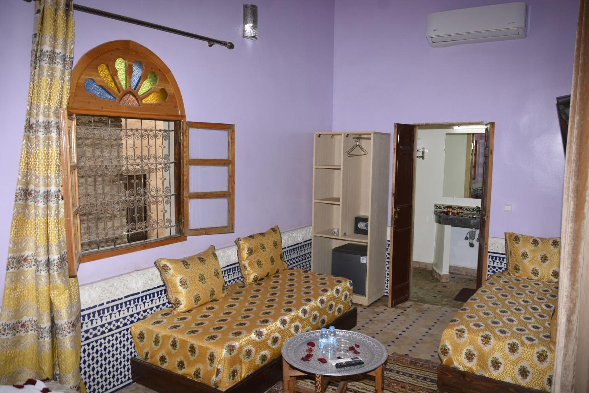 Riad Fes Colors & Spa - Family Lodging ภายนอก รูปภาพ